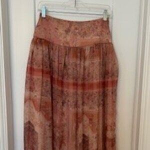 Ladies H & M Maxi Skirt - Size 4